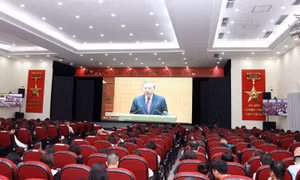 Xây dựng đội ngũ cán bộ tinh nhuệ 'đủ tâm, đủ tầm'