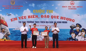 Sôi nổi cuộc thi ‘Em yêu biển đảo quê hương’