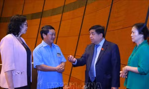 Chính sách cho vùng đồng bào dân tộc thiểu số, miền núi nhiều nhưng còn tản mạn