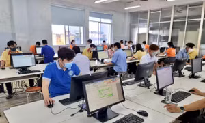 Người lao động thuộc hộ cận nghèo được hỗ trợ tiền đào tạo nghề, đào tạo ngoại ngữ