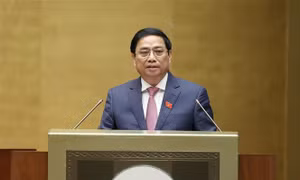 Thủ tướng Phạm Minh Chính trình bày Báo cáo kết quả thực hiện kế hoạch phát triển kinh tế - xã hội năm 2022; dự kiến kế hoạch phát triển kinh tế - xã hội năm 2023