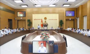 Uỷ ban Thường vụ Quốc hội cho ý kiến về việc giải trình, tiếp thu, chỉnh lý dự án Luật Khám bệnh, chữa bệnh (sửa đổi).