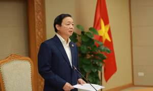 Phó Thủ tướng Trần Hồng Hà phát biểu tại cuộc họp