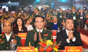 Đặc sắc chương trình chính luận nghệ thuật ‘Xuân Biên phòng ấm lòng dân bản’