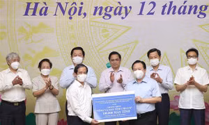 Chương trình ‘Sóng và máy tính cho em’ đã phân bổ, bàn giao hơn 92.600 máy tính cho 21 tỉnh, thành phố