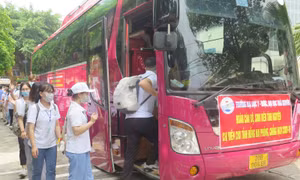 Hỗ trợ nhân lực y tế phục vụ phòng, chống dịch COVID-19