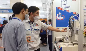 Hà Nội đề ra nhiều giải pháp trọng tâm nhằm khắc phục tình trạng cán bộ nghỉ việc, thôi việc