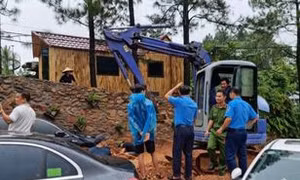 Diễn biến mới nhất về vụ sạt lở đất tại Sóc Sơn 