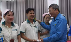 Tăng lương tối thiểu vùng cho người lao động là chỉ đạo nổi bật của Thủ tướng Chính phủ tuần qua