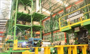 Thủ tướng yêu cầu triển khai các giải pháp hỗ trợ doanh nghiệp