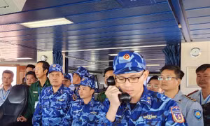 Biên đội tàu Cảnh sát biển xuất phát lên đường tuần tra liên hợp trên vùng biển Vịnh Bắc Bộ