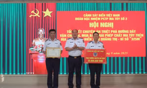 Cảnh sát biển khen thưởng lực lượng triệt phá đường dây vận chuyển, mua bán trái phép chất ma túy 