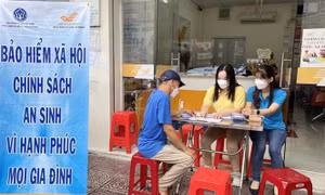 Người thuộc hộ nghèo tại TP Hồ Chí Minh được hỗ trợ 80% Bảo hiểm xã hội tự nguyện