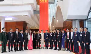 Tin tưởng vào những quyết sách được Đại hội XIII của Đảng đề ra đưa đất nước phát triển