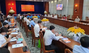 Tuyên truyền Luật Cảnh sát biển đến với người dân Đất Mũi