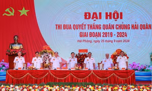 Quân chủng Hải quân tiếp tục đổi mới công tác thi đua, khen thưởng