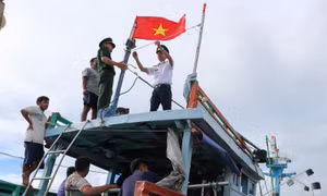 Nâng cao nhận thức cho ngư dân về khai thác hải sản