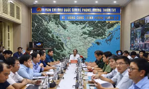 Lập Ban chỉ đạo tiền phương ứng phó với bão Noru