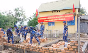 Lực lượng Hải quân chung tay xây dựng nhà ở cho gia đình chính sách