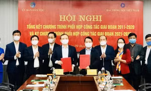 Ủy ban Dân tộc và Đài Tiếng nói Việt Nam ký kết chương trình phối hợp công tác giai đoạn 2021-2025 