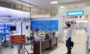 Kiểm soát hoạt động các chuyến bay trong tình hình dịch bệnh COVID-19 phức tạp