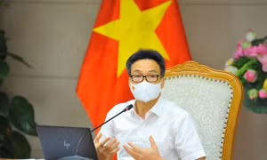 Phó Thủ tướng Vũ Đức Đam chỉ đạo về công tác xuất nhập cảnh trong tình hình mới