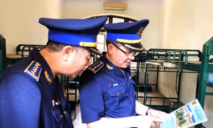 Cảnh sát biển khai giảng khóa đào tạo nhân viên chuyên môn kỹ thuật sơ cấp khóa 8
