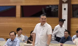 Nguyên kế toán trưởng AIC Đỗ Văn Sơn ra đầu thú