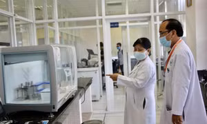 Vừa thực hiện giãn cách xã hội, vừa tạo điều kiện phát triển sản xuất kinh doanh