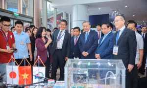 Đột phá về phát triển khoa học, công nghệ, đổi mới sáng tạo và chuyển đổi số quốc gia