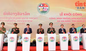 Mái trường nơi biên cương đậm nghĩa tình màu áo lính