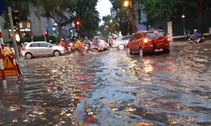 Hà Nội dự phòng nguồn điện để bơm tiêu úng ứng phó bão số 3