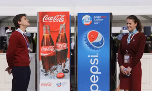 Coca-Cola khai tử sản phẩm của PepsiCo bằng tuyệt chiêu thông minh