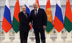 Điện Kremlin lên tiếng về tin đồn 'vô căn cứ', 'ngớ ngẩn' liên quan tới Belarus và xung đột Ukraine