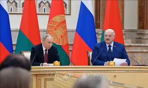 Belarus muốn tiếp nhận ít nhất 10 tên lửa siêu vượt âm Oreshnik của Nga