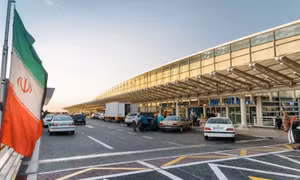 Bị Israel tấn công phủ đầu, Iran đóng cửa không phận thủ đô Tehran