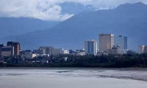 Mật vụ đổ về Alaska chuẩn bị cho hội nghị thượng đỉnh Mỹ - Nga