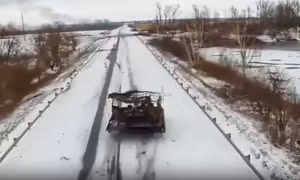 Video UAV Nga đuổi theo xe tăng Ukraine trên biên giới tỉnh Kursk