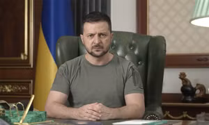 Tổng thống Ukraine ký sắc lệnh tuyên bố đàm phán với ông Putin là bất khả thi