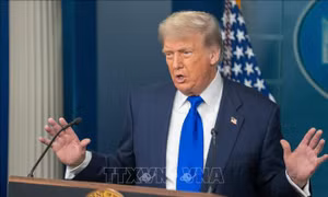 Tổng thống Trump gia hạn trừng phạt Nga vì một nguyên nhân kéo dài nhiều năm không thay đổi
