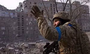 Gần 20.000 nam giới đã rời Ukraine để tránh nghĩa vụ quân sự