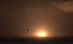 Video ghi lại vụ nổ lớn ở Dải Gaza trong đêm