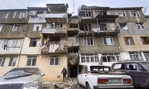 Nga sơ tán 469 dân thường khỏi khu vực xung đột Nagorny-Karabakh