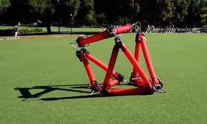 Xem robot thay đổi hình dạng linh hoạt như phim
