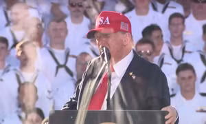 Tổng thống Trump thông báo Mỹ lại vừa tấn công xuồng nghi chở ma túy