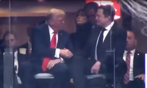Video Tổng thống Trump và tỷ phú Musk lần đầu xuất hiện công khai cùng nhau sau 3 tháng