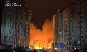 Tên lửa và thiết bị bay không người lái Nga tấn công diện rộng ở Ukraine