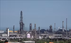 Mỹ tấn công Venezuela: Các cơ sở dầu mỏ không bị ảnh hưởng