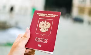 EU đứng trước áp lực cấm khách du lịch Nga nhập cảnh
