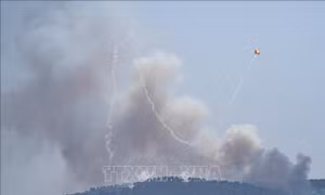 Video Hezbollah phóng hàng trăm quả rocket vào Israel